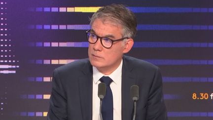 Olivier Faure, premier secrétaire du Parti socialiste, était l'invité du "8.30 franceinfo", vendredi 6 décembre 2024 (FRANCEINFO / RADIO FRANCE)