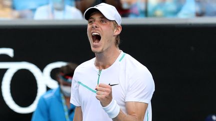 Le Canadien Denis Shapovalov, tombeur d'Alexander Zverev, N.3 mondial, dimanche 23 janvier en huitièmes de finale de l'Open d'Australie.&nbsp; (MARTIN KEEP / AFP)