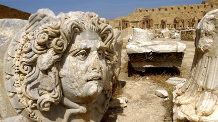 «Embellie et agrandie par Septime Sévère, enfant du pays devenu empereur, Leptis Magna était l'une des plus belles villes de l'Empire romain, avec ses grands monuments publics, son port artificiel, son marché, ses entrepôts, ses ateliers et ses quartiers d'habitation», explique l’Unesco (photo prise le 12 août 2018). (AFP – Philippe Roy- Aurimages)