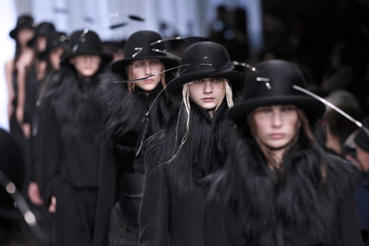 Ann Demeulemeester ah 2013-201, en février 2013 à Paris
 (PATRICK KOVARIK / AFP)