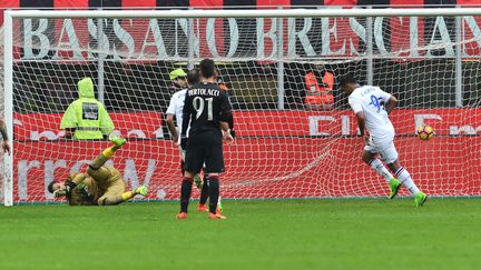 Luis Muriel a inscrit le seul but du match sur penalty (GIUSEPPE CACACE / AFP)