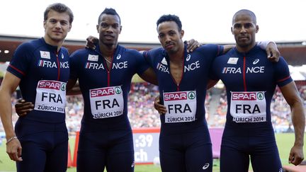 Les Français du 4x100 ont pris la deuxième place de leur série (OLIVIER MORIN / AFP)