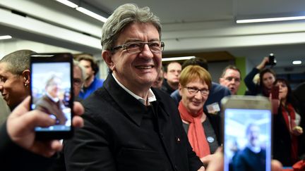 Le candidat à la présidentielle Jean-Luc Mélenchon après un meeting au Mans (Sarthe), le 11 janvier 2017. (JEAN-FRANCOIS MONIER / AFP)