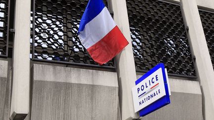 Un commissariat de police à Vincennes, près de Paris, le 5 mars 2012. (JACQUES DEMARTHON / AFP)