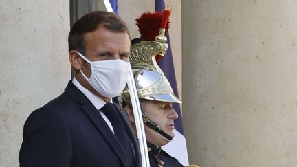 Le président de la République, Emmanuel Macron, à l'Elysée le 21 septembre 2020. (LUDOVIC MARIN / AFP)