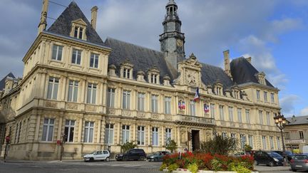 La mairie de Reims (Marne) o&ugrave; doivent se marier&nbsp;Karine et Thomas, le 17 octobre 2015. (RIEGER BERTRAND / HEMIS.FR / AFP)