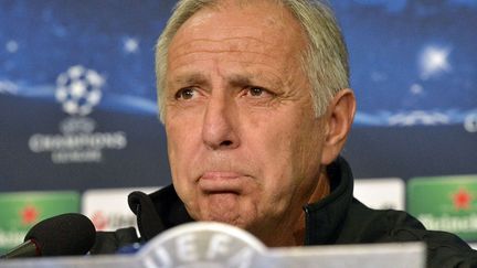 Ren&eacute; Girard, l'entra&icirc;neur du club de foot de Montpellier, en conf&eacute;rence de presse avant un match de Ligue des champions, le 2 octobre 2012. (MARTIN MEISSNER / AP / SIPA)