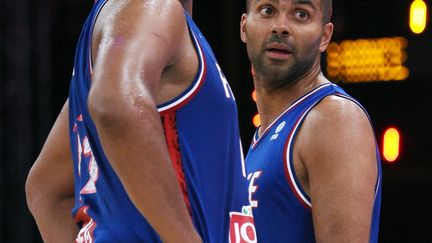 Boris Diaw et Tony Parker, les deux joueurs de l'équipe de France (PHILIPPE MILLEREAU / DPPI MEDIA)