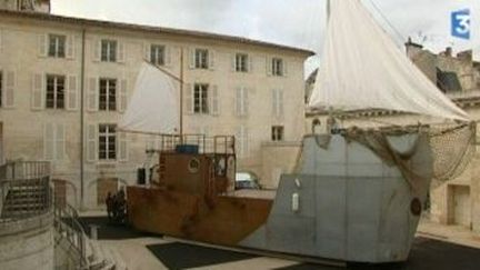 Le P&#039;tit bateau des souvenirs s&#039;est échoué au musée des Beaux-Arts d?Angoulême
 (Culturebox)