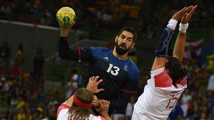 JO 2016 : l'équipe masculine de handball attendue pour un triplé olympique