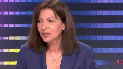 La candidate socialiste à la présidentielle, Anne Hidalgo, sur franceinfo le 14 mars 2022. (FRANCEINFO / RADIO FRANCE)