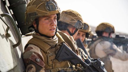 La série Sentinelles met en scène des soldats de l'armée française au Mali dans le cadre de l'opération Barkhane. (Pascal Aimar/OCS/Tetra Media)