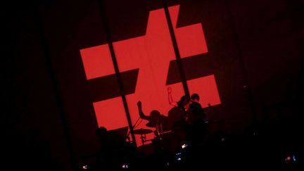 Fauve ≠ sur la scène du Bataclan (Paris) le 4 février 2014.
 (Frédéric Durgit / Photo PQR Le Parisien / MaxPPP)