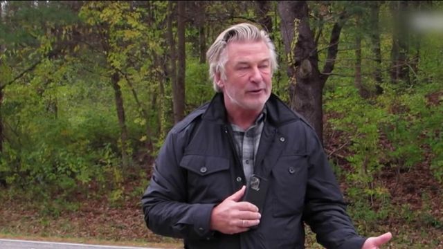 Tir mortel sur un tournage : Alec Baldwin sort de son silence