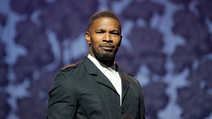 L'acteur Jamie Foxx sur scène à Los Angeles lors du&nbsp;SeriousFun Children's Network, le 14 mai&nbsp;2015. (MIKE WINDLE / GETTY IMAGES NORTH AMERICA)