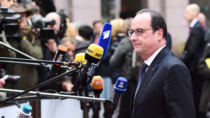 Brexit : un accord est possible, mais "on ne peut pas empêcher l'Europe d'avancer" dit Hollande