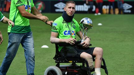 Le premier match de Chapecoense après le crash d'avion qui a décimé l'équipe