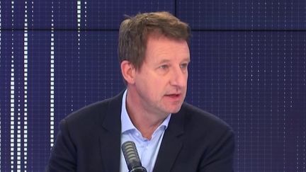 Yannick Jadot, eurodéputé Europe Ecologie-Les Verts, était l'invité du 8h30 franceinfo lundi 19 avril 2021. (FRANCEINFO / RADIOFRANCE)