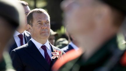 Dmitri Medvedev, secrétaire adjoint du Conseil de sécurité russe, sur l'ile de Sakhaline (Russie), le 3 septembre 2023. (YEKATERINA SHTUKINA / TASS / SIPA)