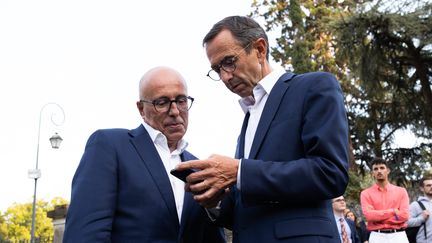 Eric Ciotti et Bruno Retailleau, le 3 septembre 2022, à Angers. (ALEXIS SCIARD / MAXPPP)