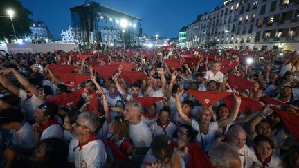 Pendant l'édition 2022 des Fêtes de Bayonne, les autorités ont enregistré un viol, quatre plaintes pour violences, 60 plaintes pour des piqûres et près de 150 vols. Photo d'illustration. (IROZ GAIZKA / AFP)