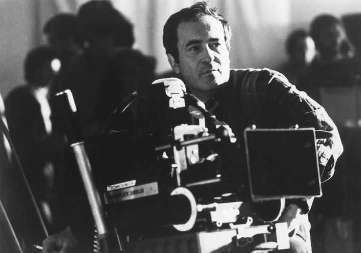 Le réalisateur Bernardo Bertolucci. 
 (JERRY THOMAS / RPC / HEMDALE / Y / COLLECTION CHRISTOPHEL)