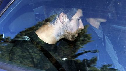 Luka Karabatic, joueur de handball de Montpellier&nbsp;et fr&egrave;re de Nikola Karabatic, arrive chez le procureur &agrave; Montpellier (H&eacute;rault), le 2 octobre 2012. (PASCAL GUYOT / AFP)