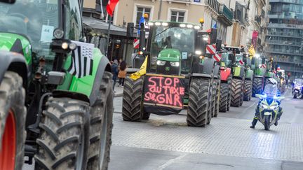 À l'appel de la coordination rurale un cortège de 100 tracteurs a défilé dans les rues de Rennes, le 25 janvier 2024. (MATHIEU PATTIER / OUEST FRANCE / MAXPPP)