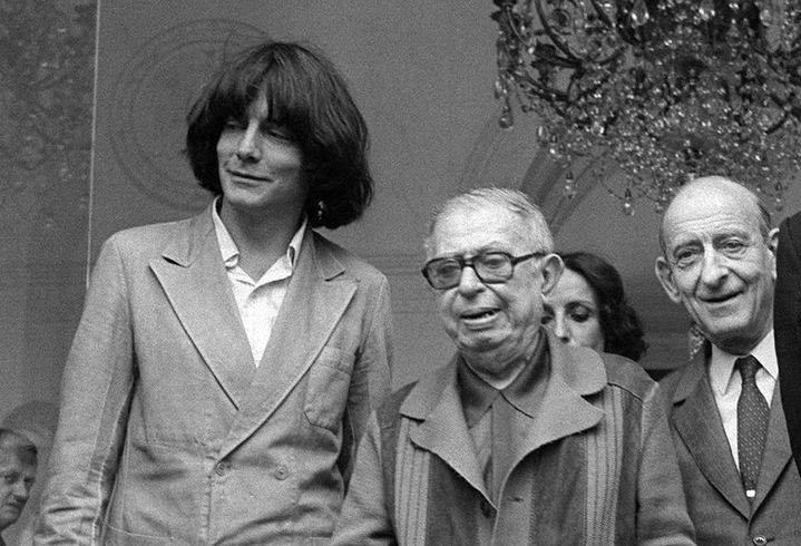 André Glucksmann avec Jean-Paul Sartre et Raymond Aron en 1979.
 (PIERRE GUILLAUD / AFP)