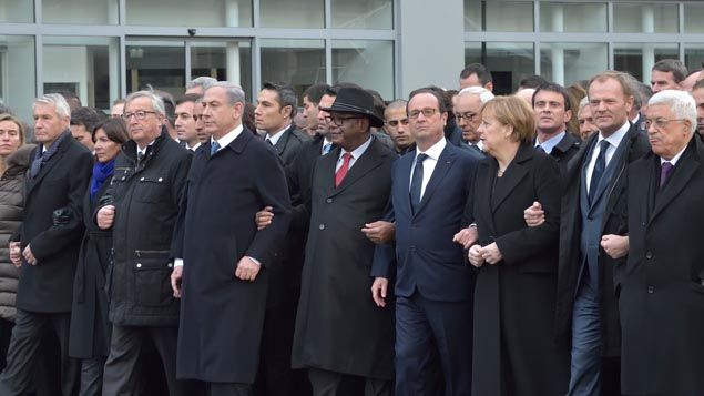 &nbsp; (Le Premier ministre israélien Benjamin Netanyahu, le président malien Ibrahim Boubacar, François Hollande, la chancelière allemande Angela Merkel, le président du Conseil européenne Donald Tusk et le président palestinien Mahmoud Abbas © RFI / E.Sadaka)