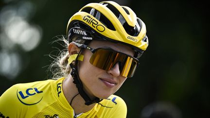 La Polonaise Katarzyna Niewiadoma remporte son premier Tour de France femmes au terme d'une dernière étape d'anthologie à l'Alpe d'Huez