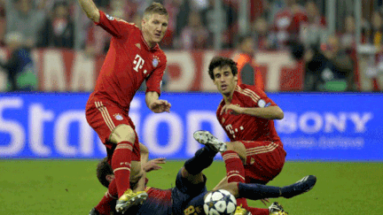 Bastian Schweinsteiger et Javi Martinez prennent le dessus sur Jordi Alba