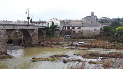 A&nbsp;Saint-Hilaire, dans la vallée du Lauquet, les secours&nbsp;ont mis plus de 24 heures à arriver&nbsp;après les inondations,&nbsp;selon certains habitants. (BENJAMIN MATHIEU / FRANCEINFO)