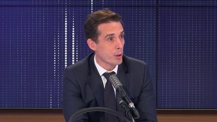 Jean-Baptiste Djebbari, le&nbsp;ministre délégué aux Transports était l'invité du "8h30&nbsp;franceinfo", vendredi 6&nbsp;novembre 2020. (FRANCEINFO / RADIOFRANCE)