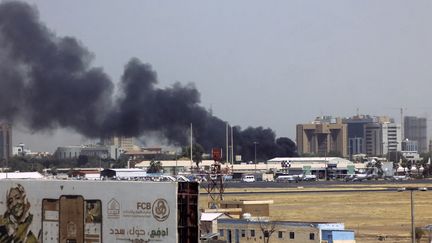 Une explosion à Khartoum, au Soudan, le 15 avril 2023. (AFP)