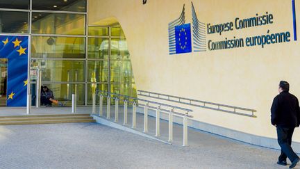 &nbsp; (L'entrée du siège de la Commission européenne, à Bruxelles © European Union)