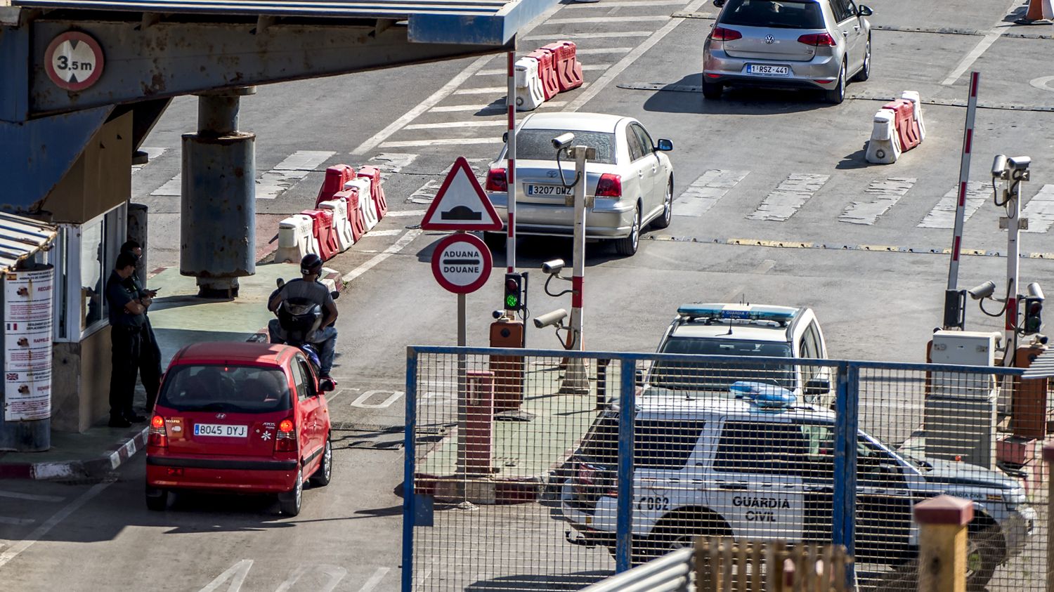 Hundreds of Moroccans have been stranded for two years in Siota and Melilla due to a health crisis