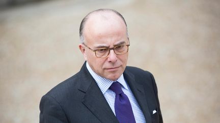 &nbsp; (Le ministre de l'Intérieur Bernard Cazeneuve a annoncé samedi que les communes mettant en place des dispositifs d'hébergement pour les réfugiés recevraient "1.000 euros par place" supplémentaire créée d'ici 2017. Photo d'illustration © Maxppp)