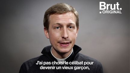 Amours, doutes, foi, séries TV... Jeune prêtre, Vincent Cardot répond à 12 questions sur son quotidien.