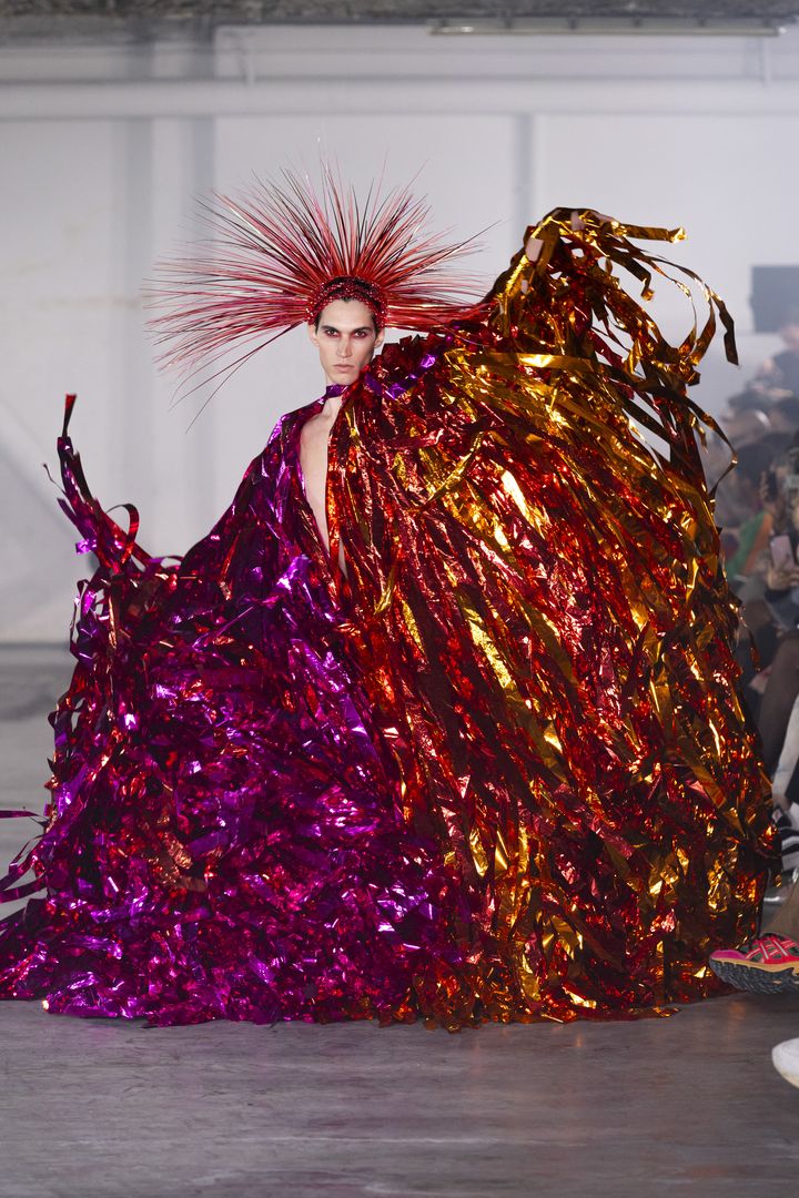 Défilé Germanier prêt-à-porter féminin printemps-été 2025 dans le cadre de la Fashion Week de Paris, le 24 septembre 2024. (GREGOIRE AVENEL)