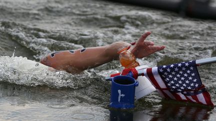 La nageuse Haley Anderson au relais du marathon de natation, le 9 ao&ucirc;t aux JO de Londres.&nbsp; (STEFAN WERMUTH / REUTERS)