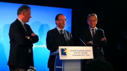 François Hollande au centre Emmaüs Louvel Tessier (PM)