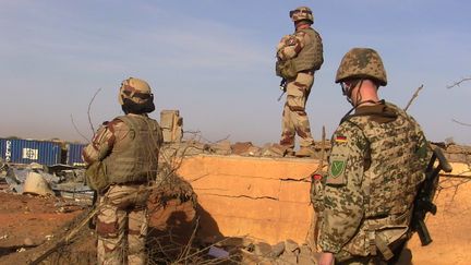 Des soldats de la force Barkhane, à Gao au Mali (- / AFP)