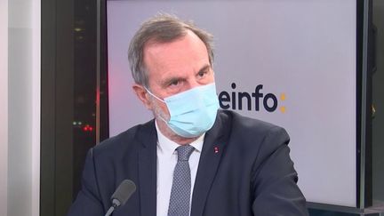 Jean-François Carenco, le président de la CRE (Commission de régulation de l'énergie), était l'invité éco du mercredi 19 janvier 2022. (FRANCEINFO / RADIO FRANCE)