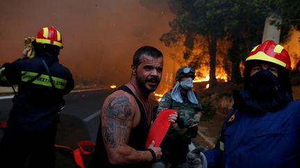 La Grèce en deuil après des incendies meurtriers et ravageurs