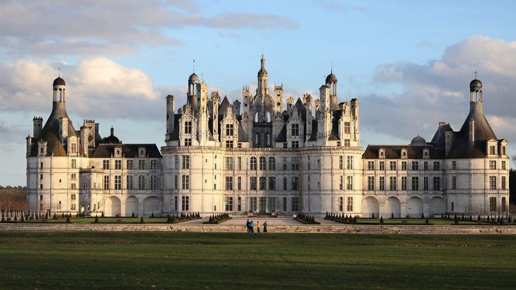 La Cour Itinerante De Francois 1er Reconstituee Au Chateau De Chambord