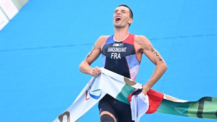 Alexis Hanquinquant a remporté la médaille d'or aux Jeux paralympiques de Tokyo. (MIHO IKEYA / YOMIURI)