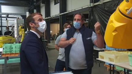 Industrie : Emmanuel Macron met l'accent sur la robotique (FRANCE 3)