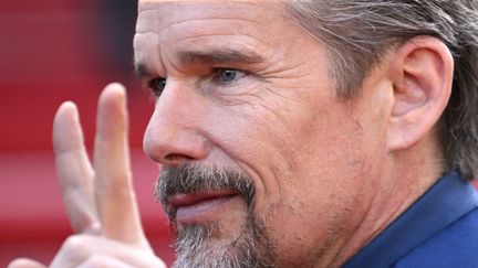 L'acteur américain Ethan Hawke vient en paix pour la diffusion du film de Ruben Ostlund qu’il trouve «&nbsp;brillant&nbsp;». (GARETH CATTERMOLE / GETTY IMAGES EUROPE)