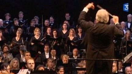 Hymne à la Joie dans une Nice Française
 (Culturebox)